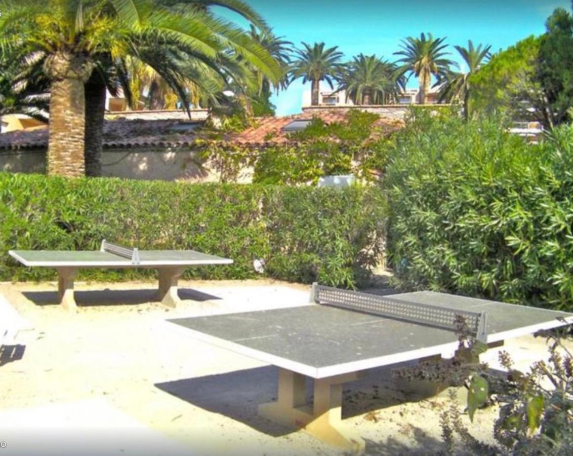T2 A/C Cote D'Azur, Piscine, Plage A 350M, Wifi Валорис Екстериор снимка